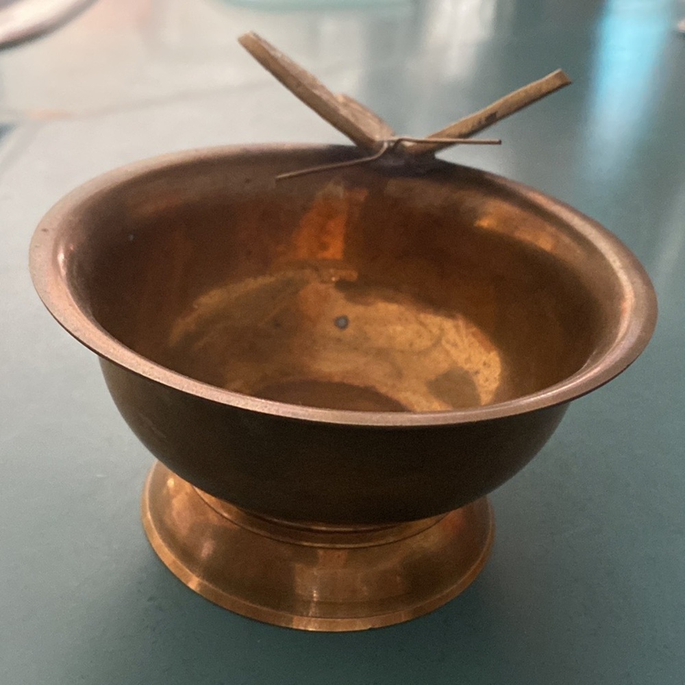Vintage Brass Bowl With Butterfly On Rim (P2D) - Picture 4 of 4
